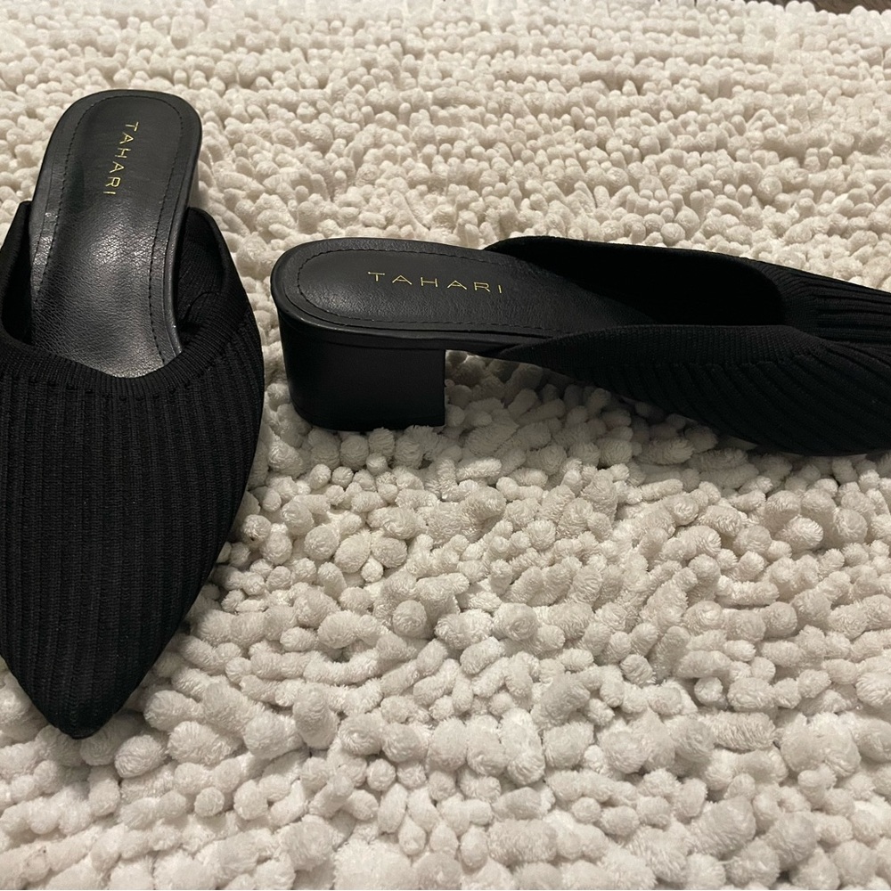 Tahari Black Pointed Ribbed Slip-On Block Heel Mules
